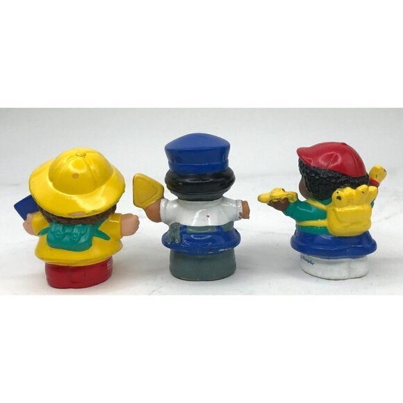 Fisher Price Little People 2002 Beeps the Yellow School Bus Lights Music Sound - Picture 5 of 13